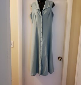 Beautiful Long Sleeveless Dress